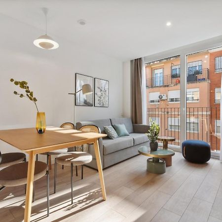 Limehome Valencia Carrer Del Pare Palau I Quer Extérieur photo