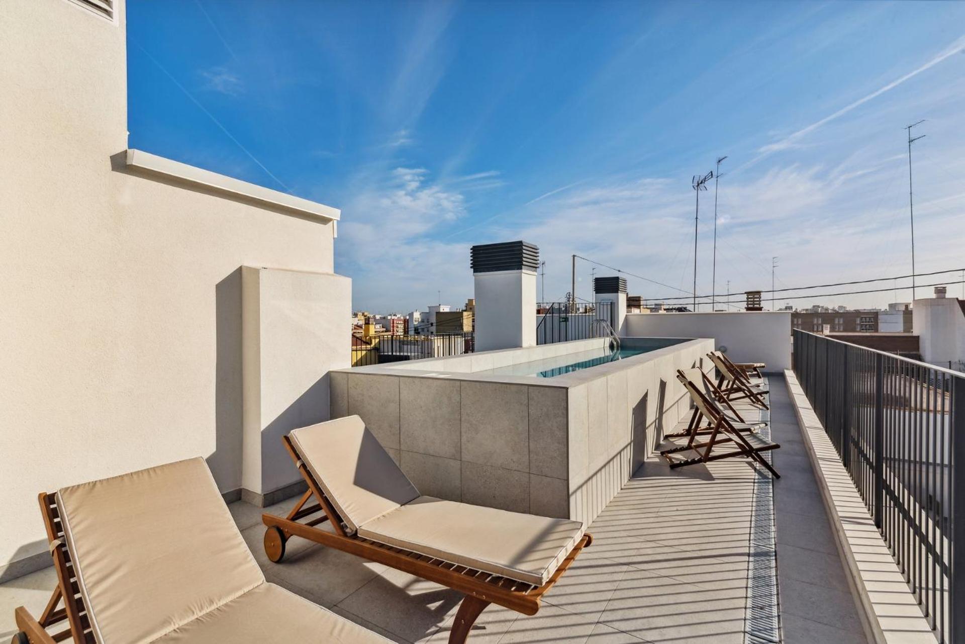 Limehome Valencia Carrer Del Pare Palau I Quer Extérieur photo