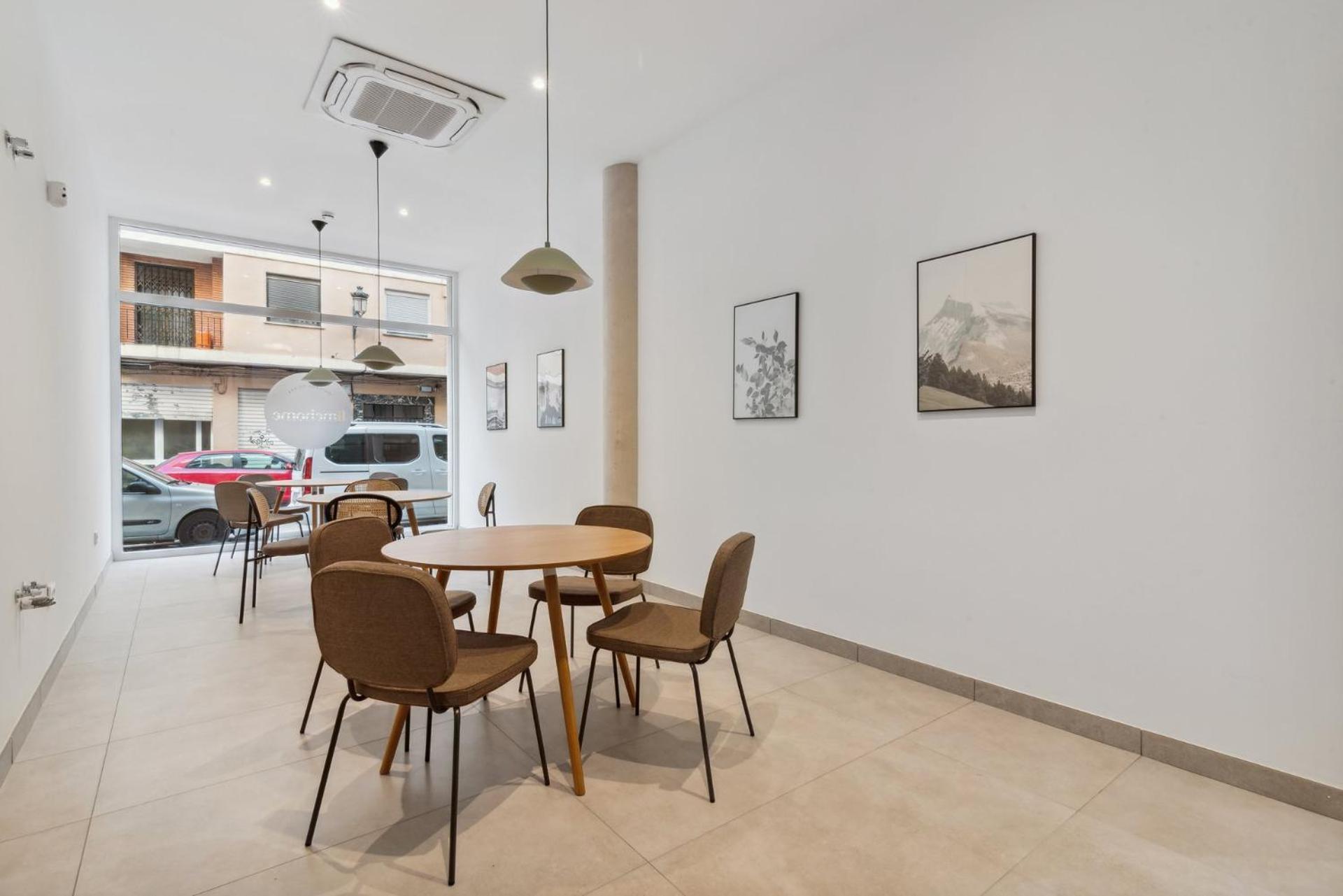 Limehome Valencia Carrer Del Pare Palau I Quer Extérieur photo